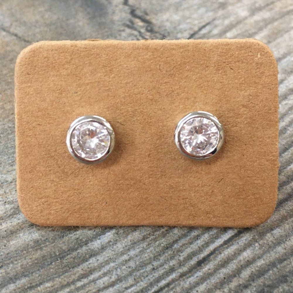 Round Austrian Crystal Stud Earrings - Picture 2 of 8